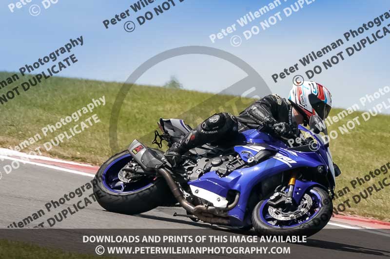 donington no limits trackday;donington park photographs;donington trackday photographs;no limits trackdays;peter wileman photography;trackday digital images;trackday photos